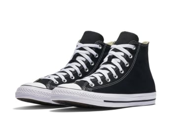 סניקרס שיתאימו לכל לוק