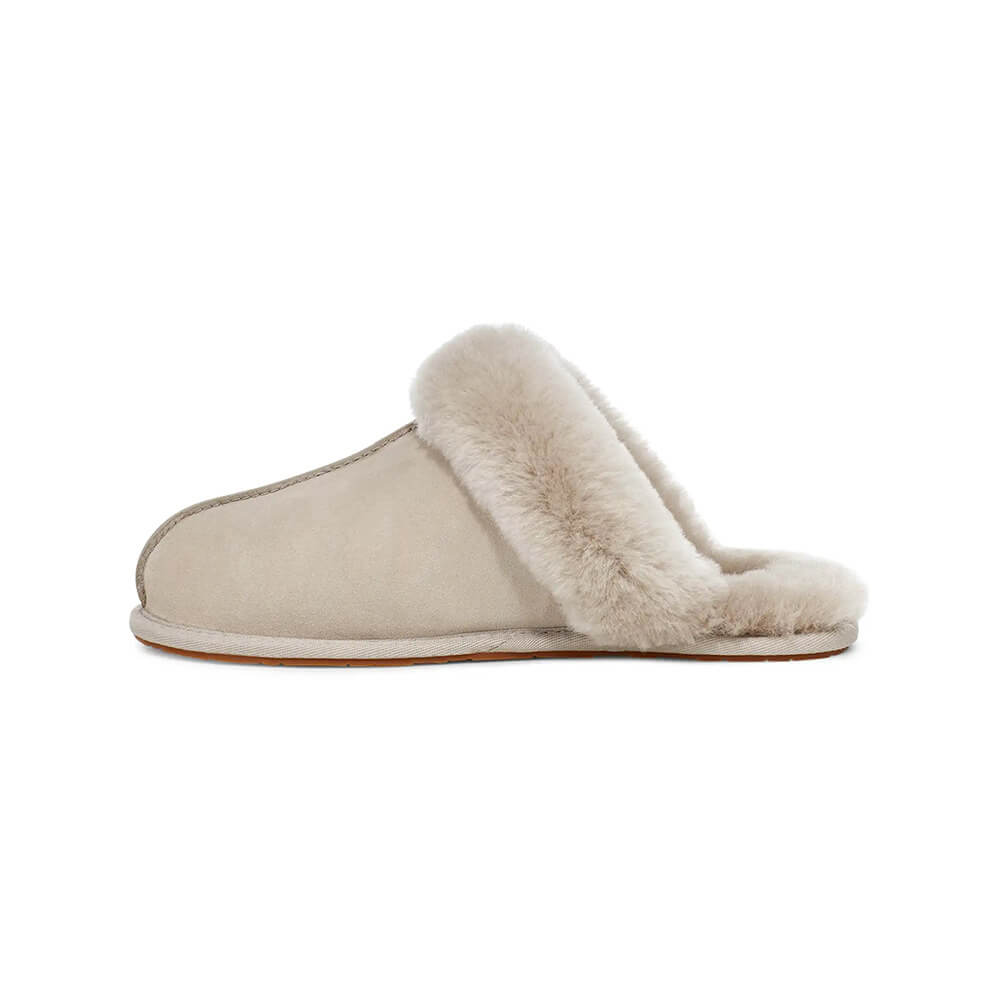 נעלי בית UGG נשים Scuffette II