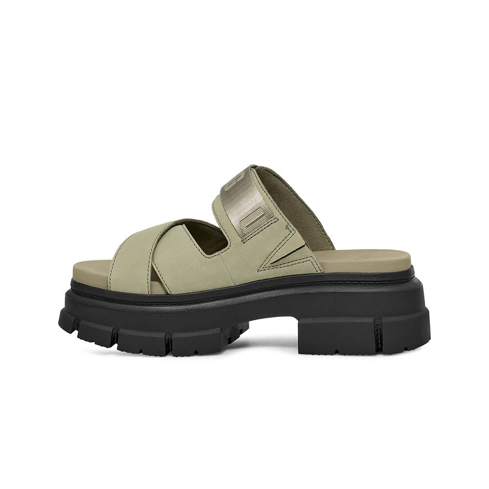 כפכפי UGG Ashton Slide נשים