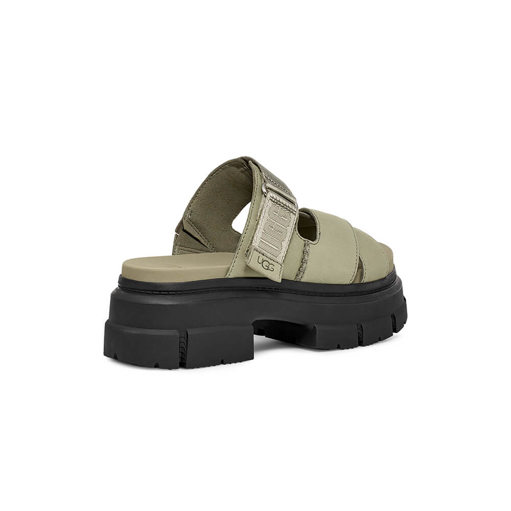 כפכפי UGG Ashton Slide נשים