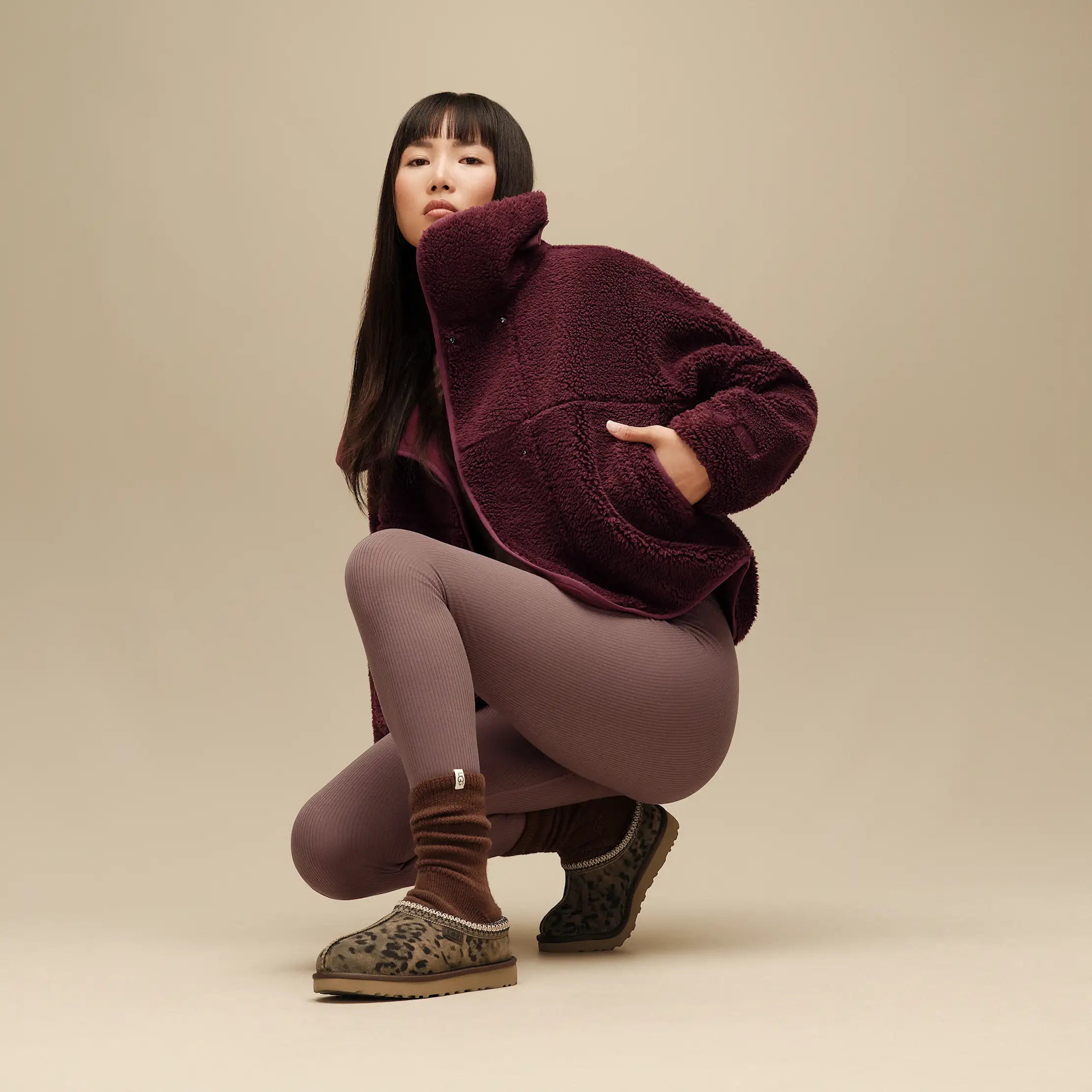 גרביים UGG Shealy Cozy Crew נשים
