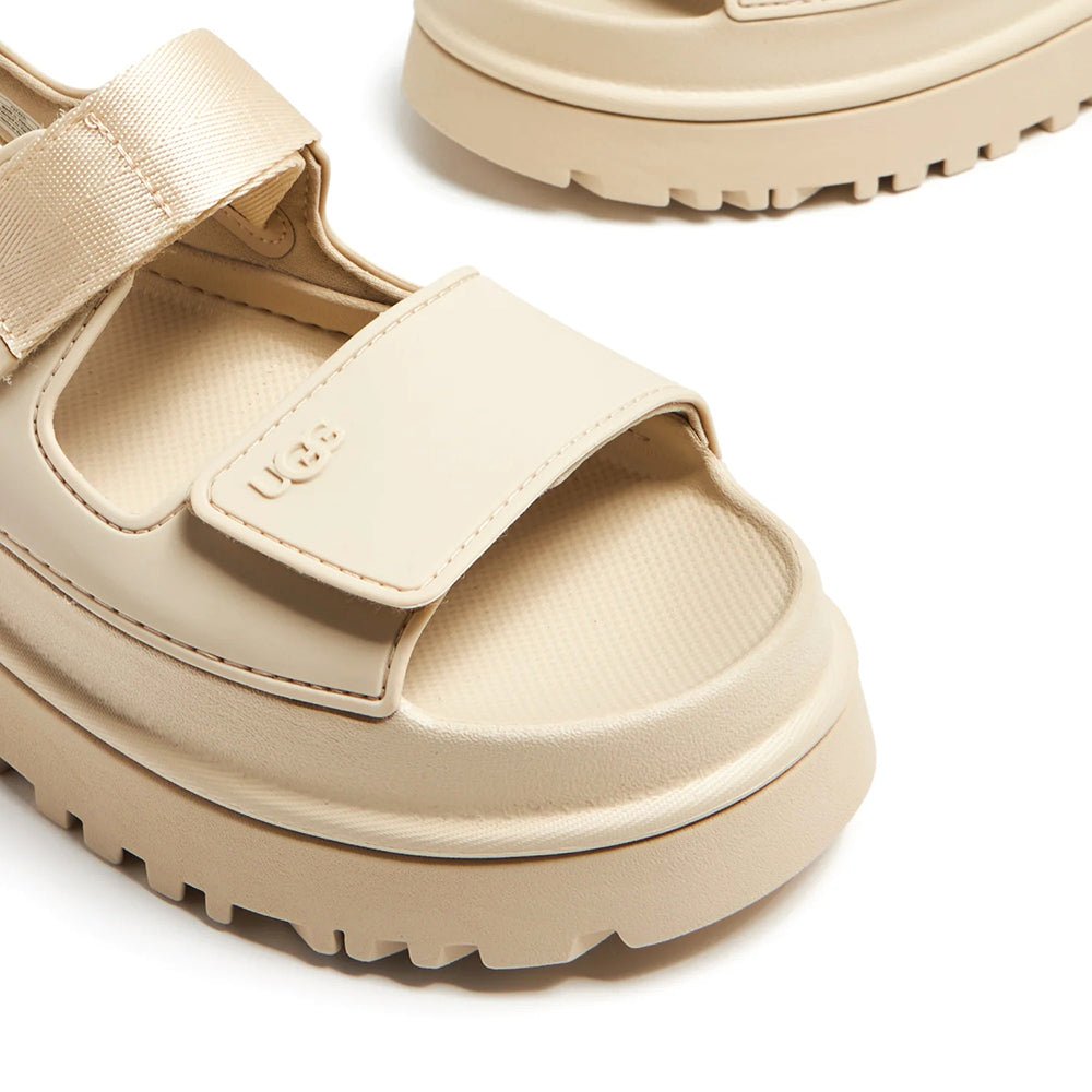 סנדלי UGG GoldenGlow נשים