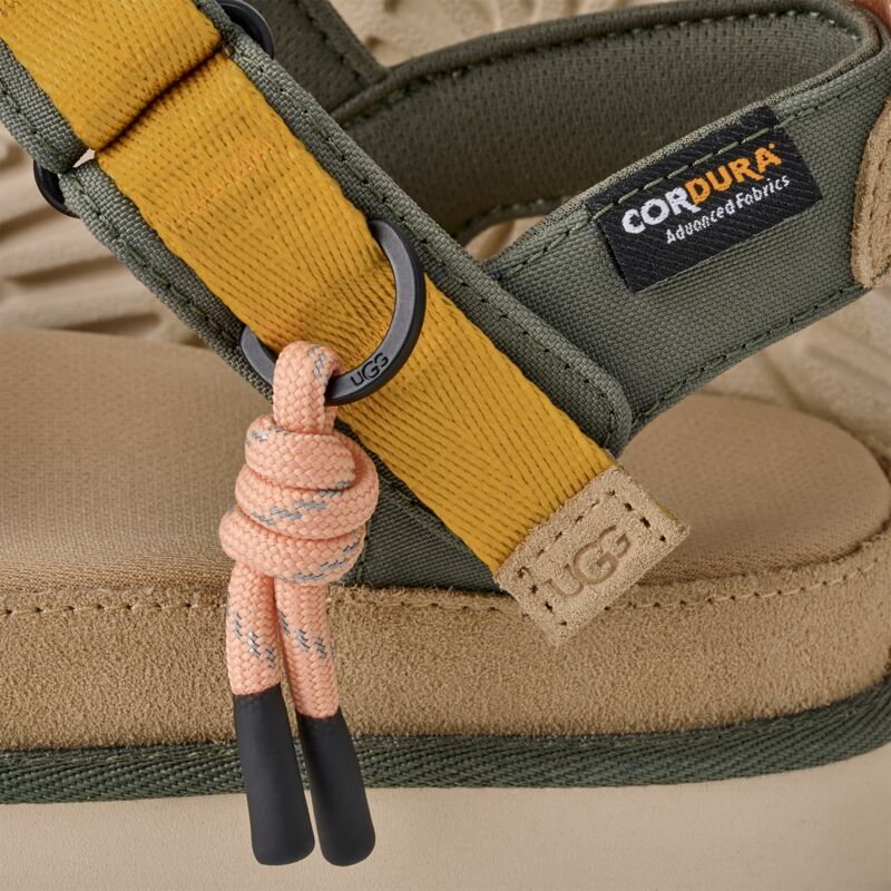 סנדלי UGG Goldenstar Wildwood נשים