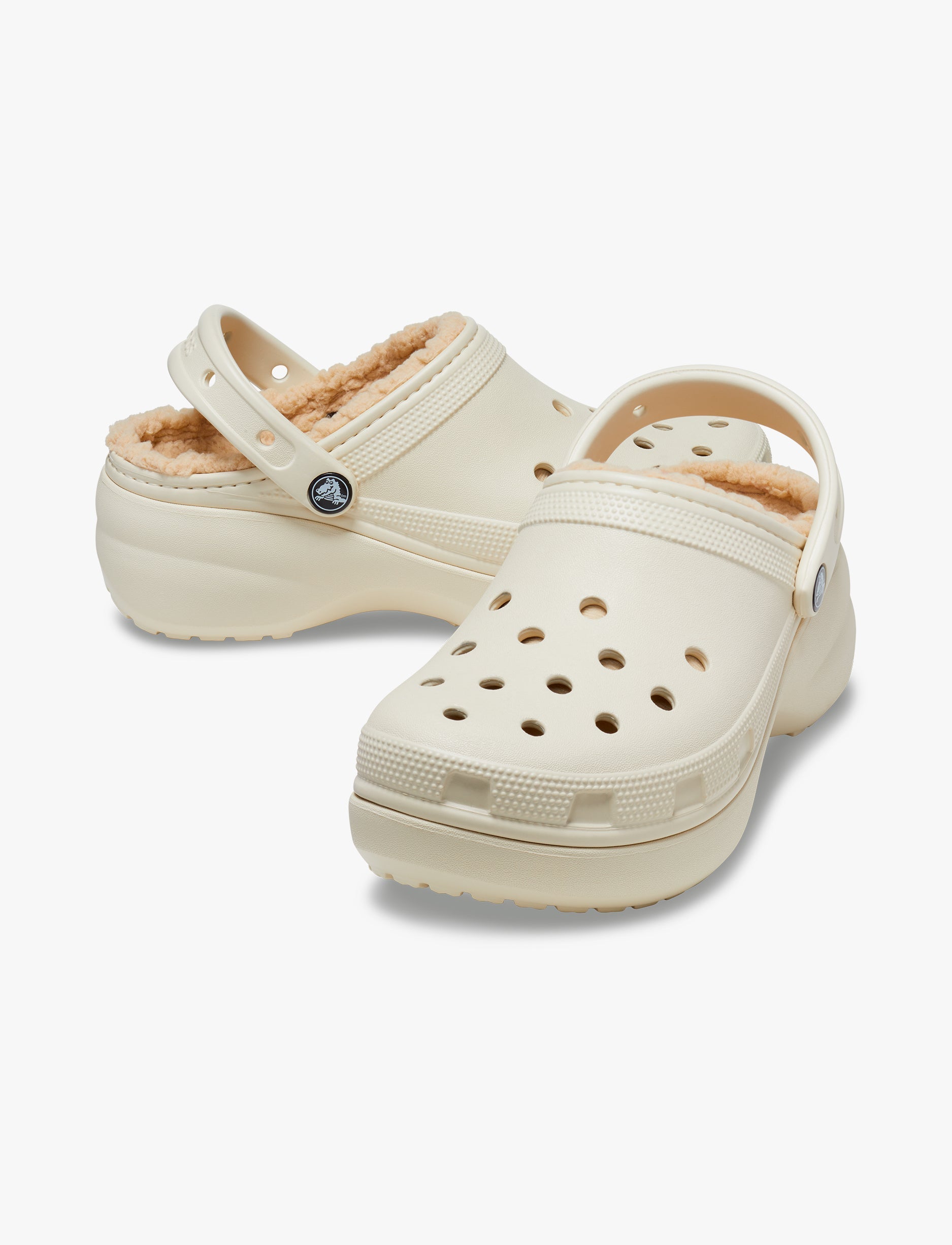 Crocs Classic Platform Lined Clog W - כפכפי קרוקס פלטפורמה עם פרווה לנשים בצבע קרם