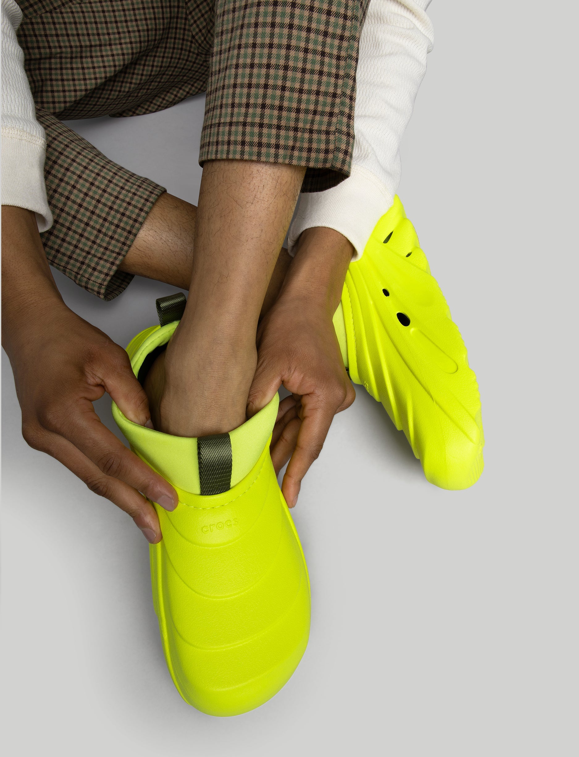 Crocs Echo Storm - נעלי קרוקס אקו סטורם בצבע צהוב
