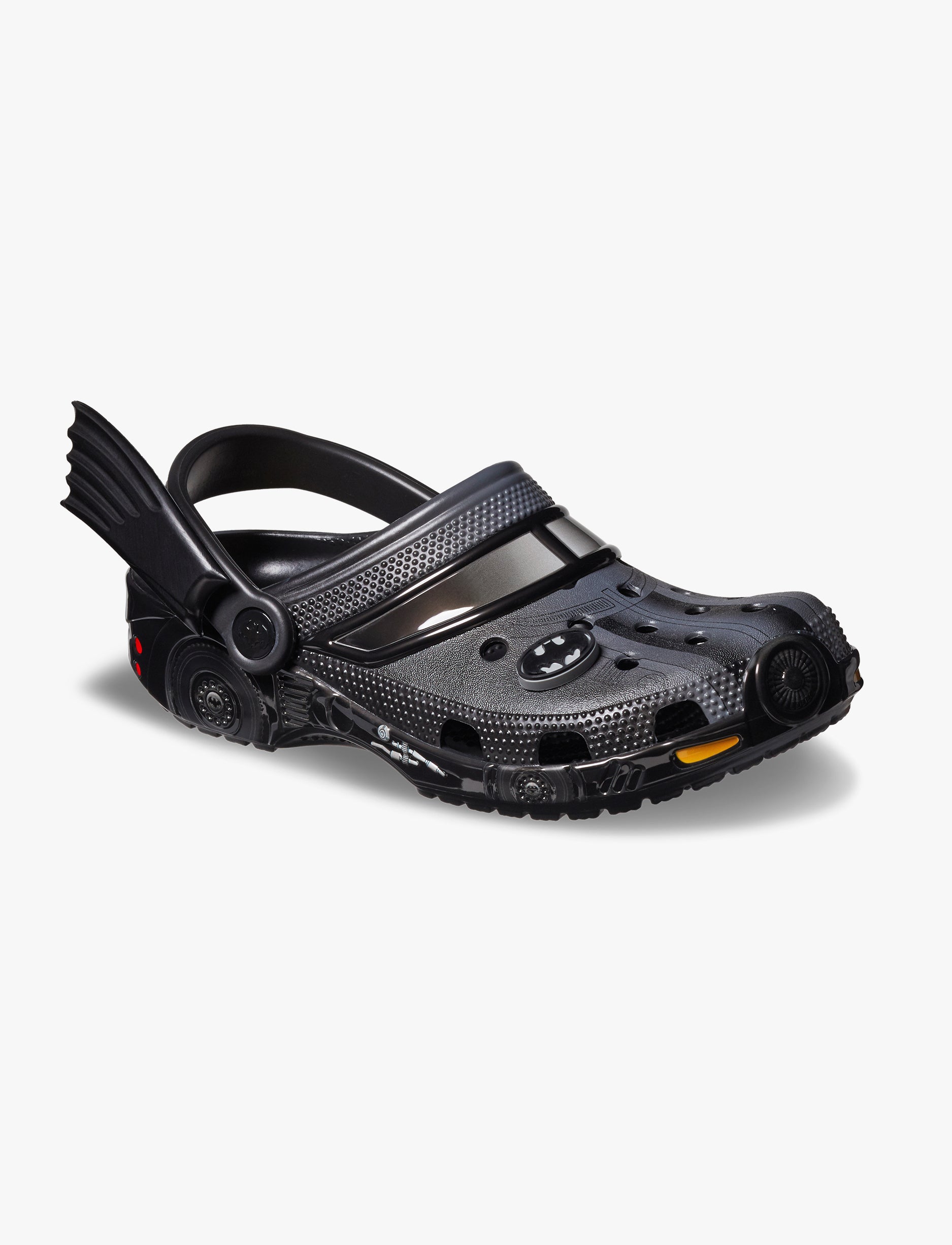 Crocs Batman Batmobile Classic Clog - כפכפי קרוקס באטמן בעיטור כנפי עטלף בצבע שחור