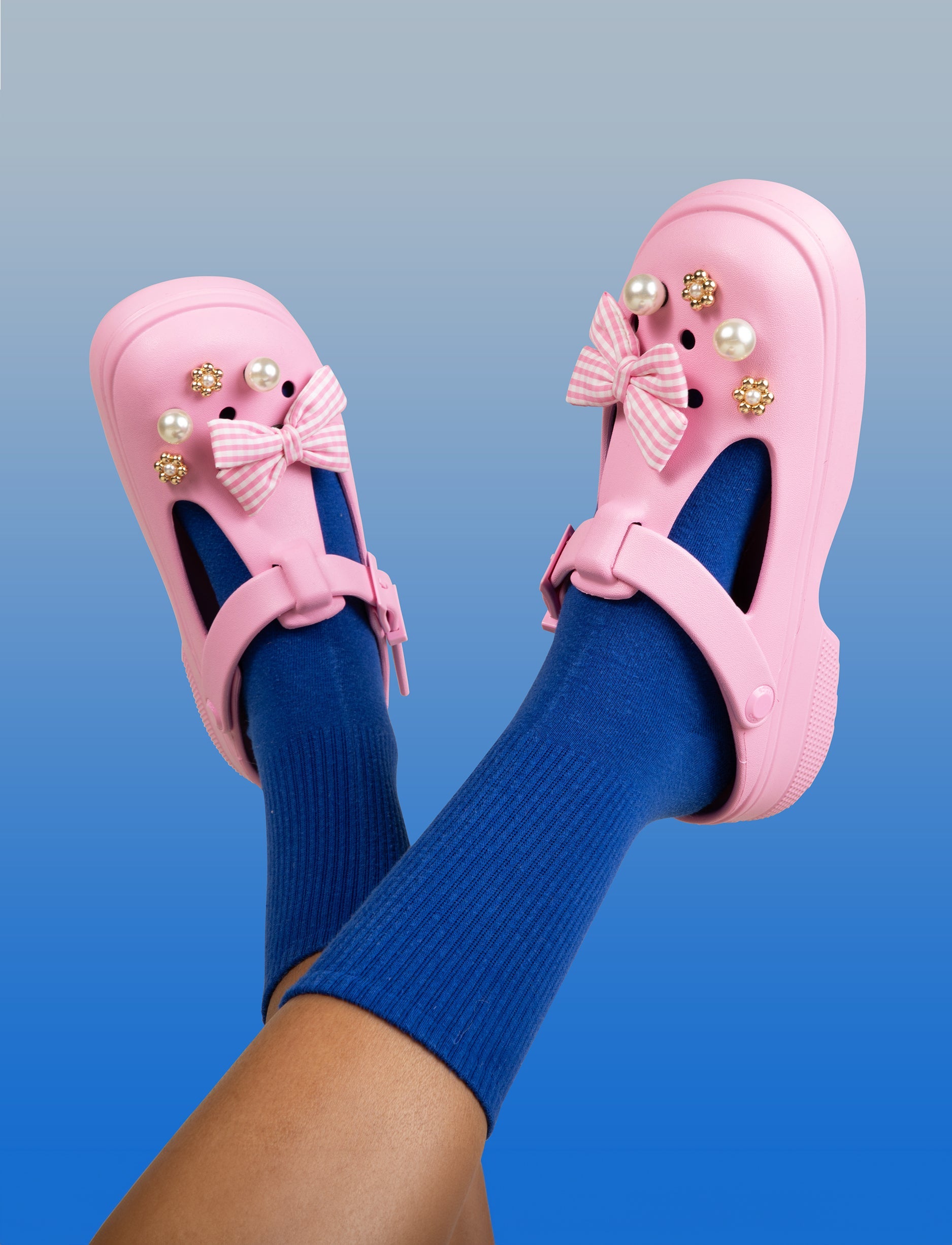 Crocs Classic Mary Jane Clog - כפכפי קרוקס לנשים מרי ג'ין בצבע ורוד