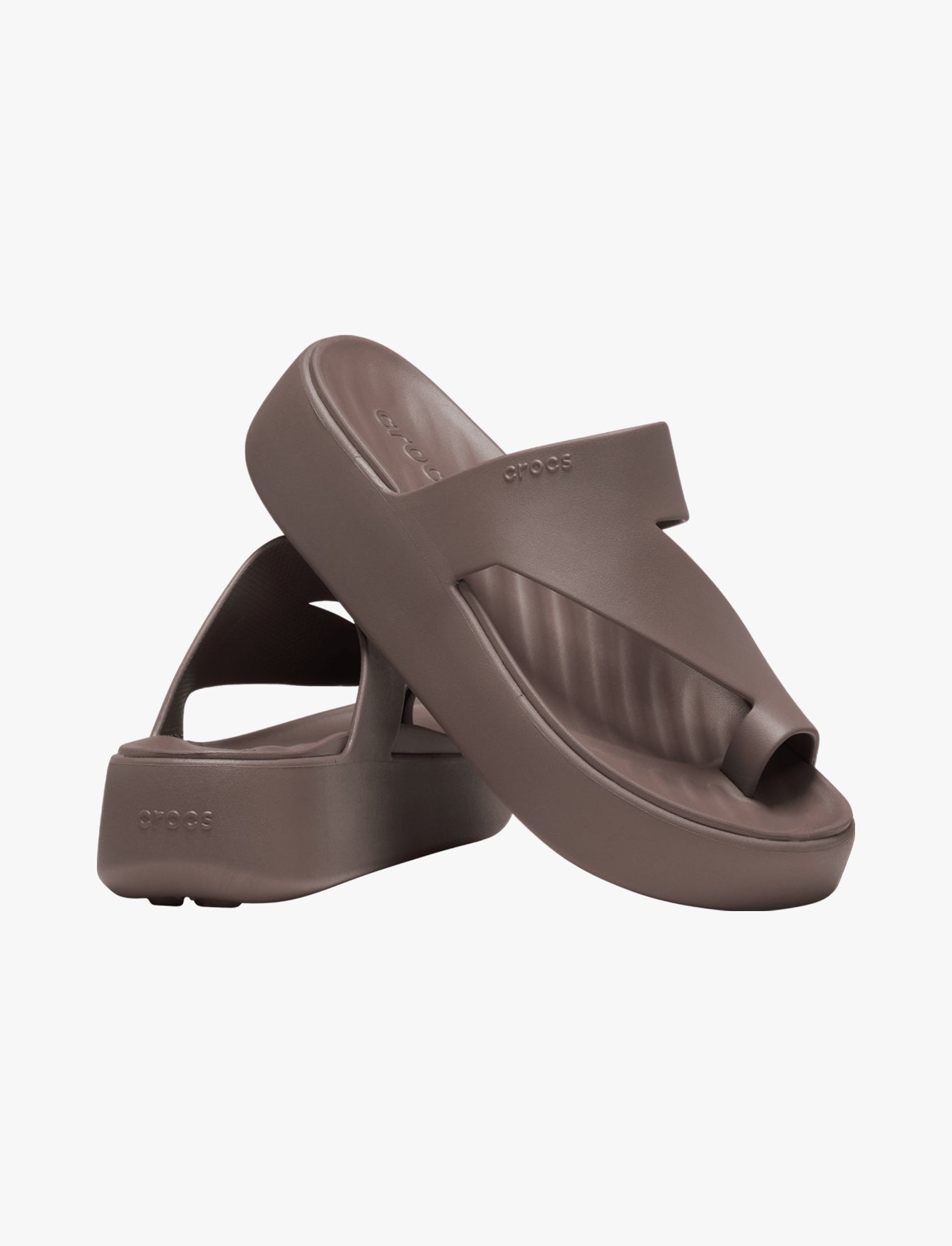 Crocs Getaway Platform Toe Loop - כפכפי אצבע פלטפורמה קרוקס לנשים בצבע חום