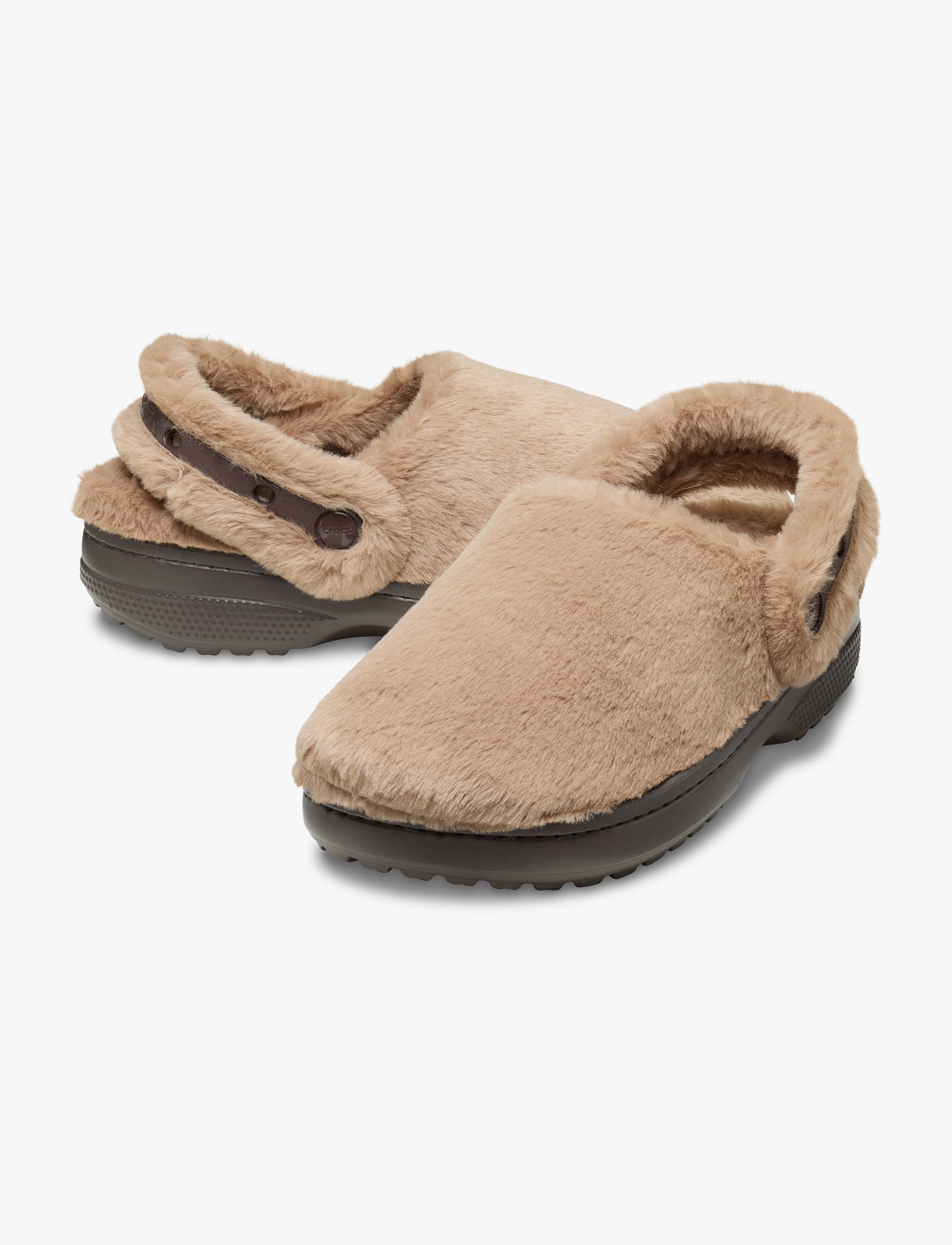 Crocs Classic Unfurgettable Clog - כפכפי קרוקס פרוותיים לנשים בצבע שוקולד חלב