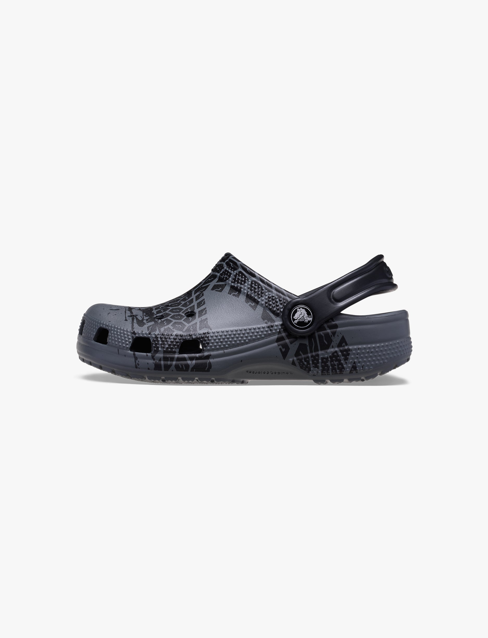 Crocs Classic Tire Print Clog K - כפכפי קלוג קרוקס לילדים בצבע אפור/שחור