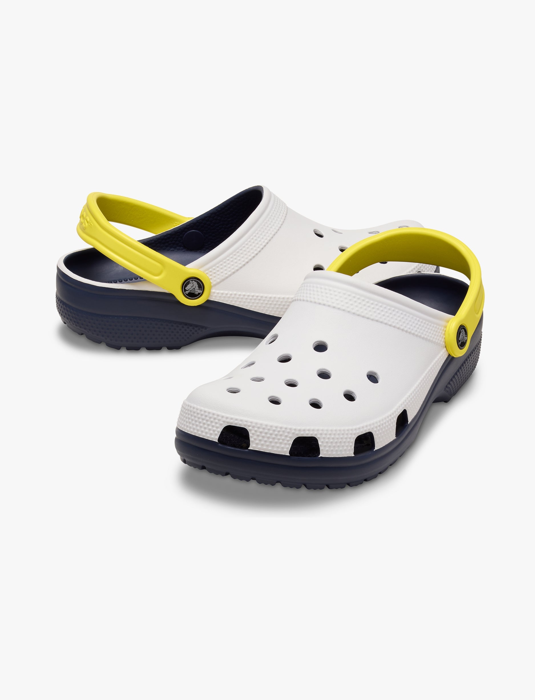 Crocs Classic Retro Sport Clog - כפכפי קרוקס רטרו ספורט קלוג בצבע לבן