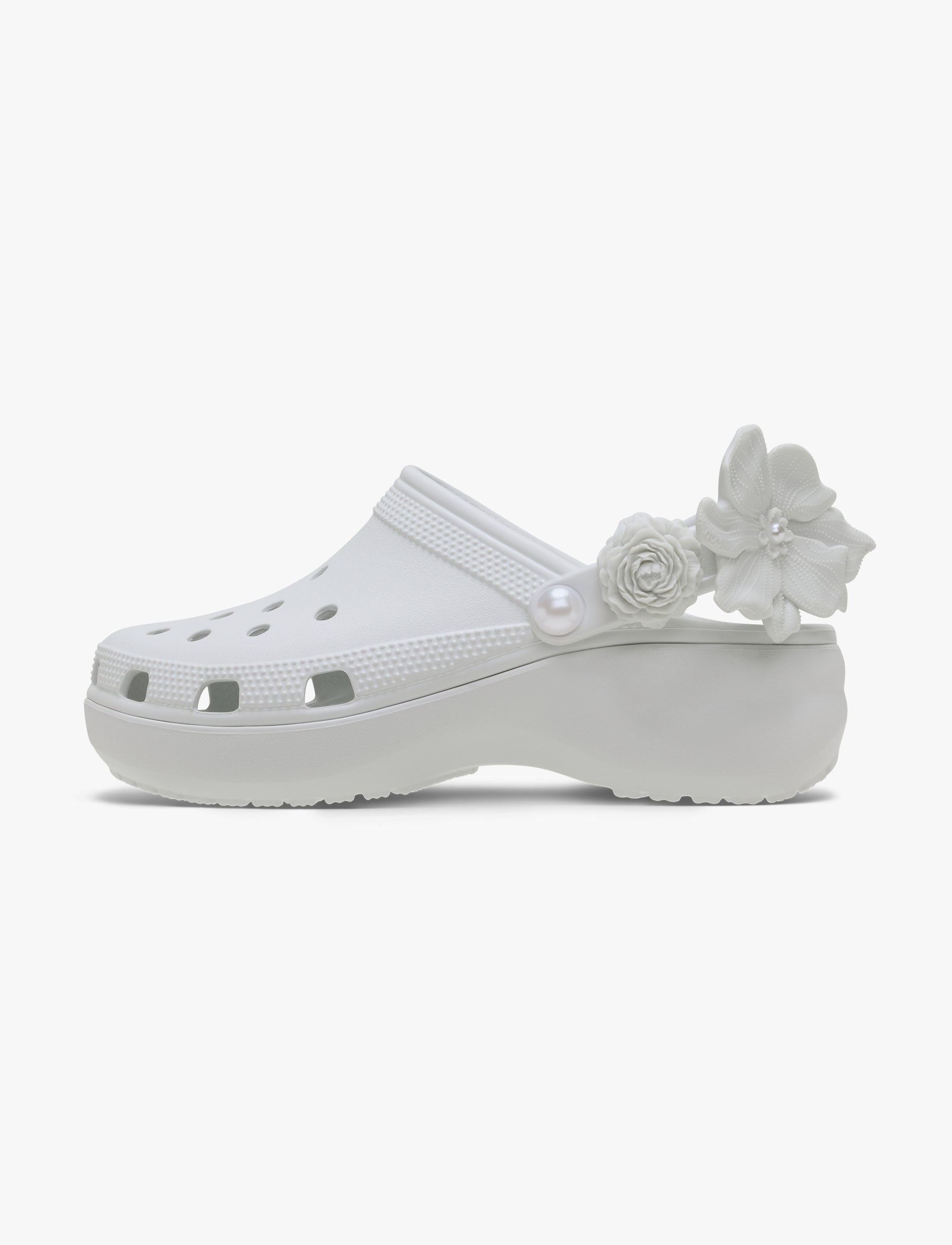 Crocs Classic Platform Bouquet Clog - כפכפי קלוג פלטפורמה קרוקס לנשים בצבע מון לייט
