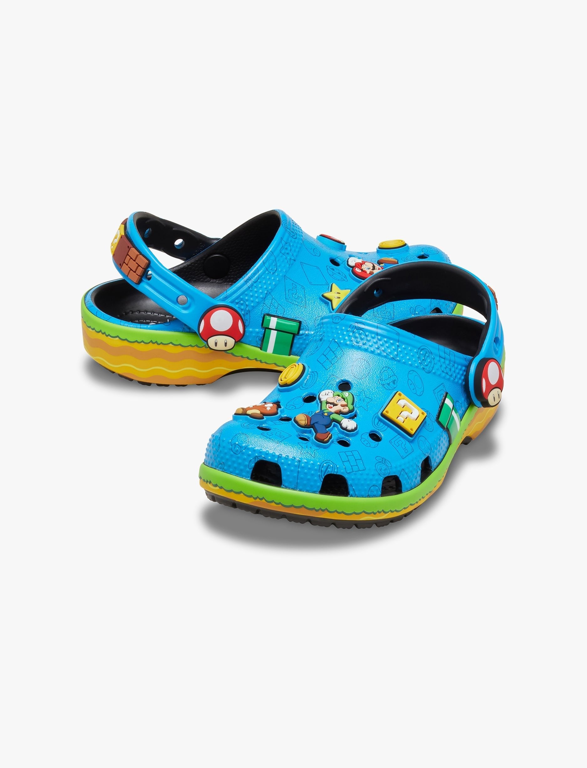 Crocs Super Mario Core Classic Clog Kids - כפכפי קרוקס סופר מריו לילדים