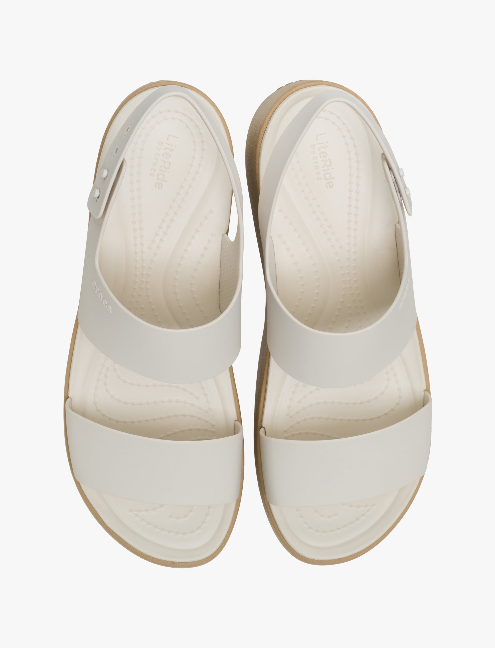 Crocs Brooklyn Sky Sandal - סנדלי פלטפורמה קרוקס ברוקלין סקיי לנשים בצבע פרפה/חום קשיו