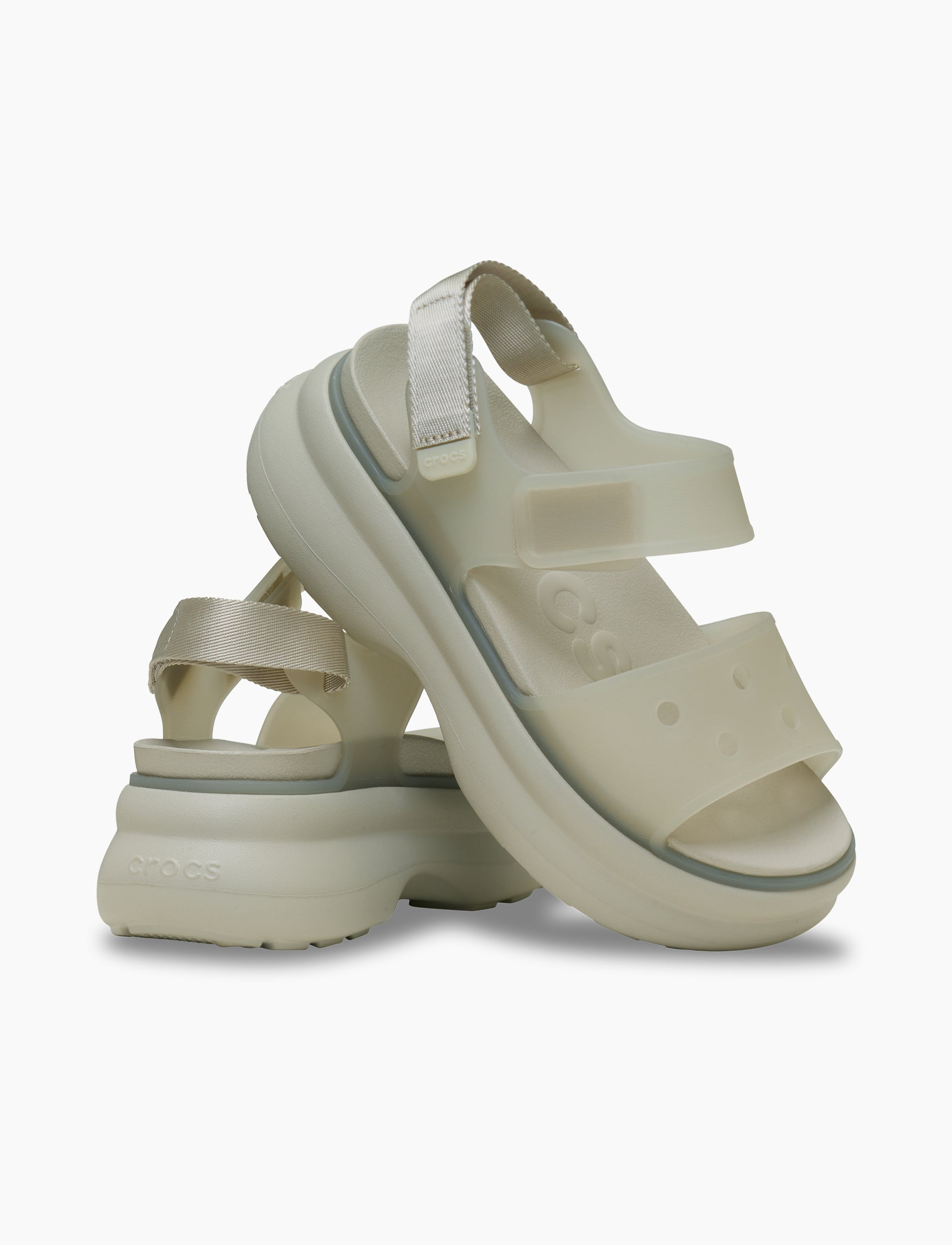 Crocs Soho Frosted Y Strap Sandal - סנדלי פלטפורמה קרוקס לנשים בצבע מטאור