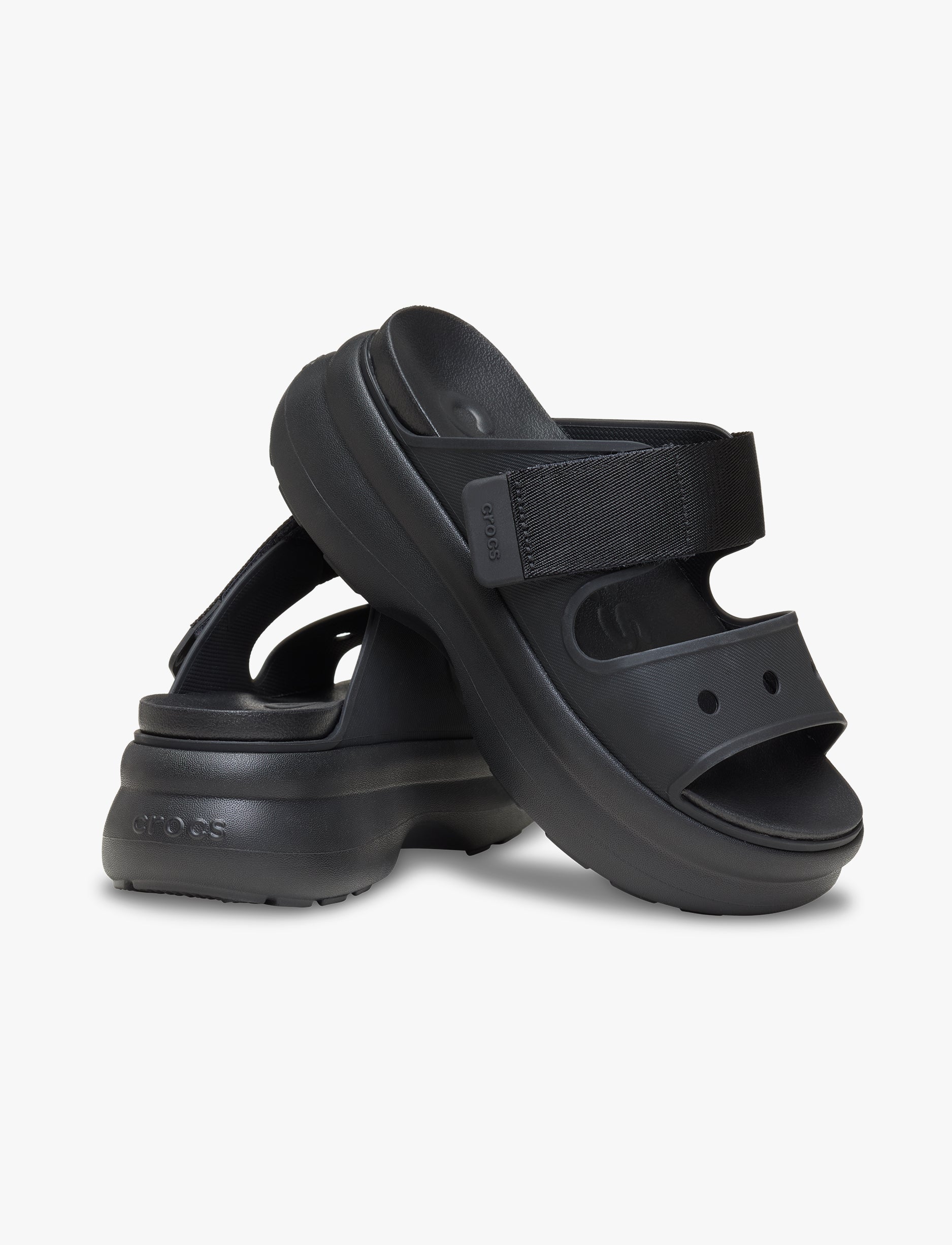 Crocs Soho Two Strap Sandal - סנדלי קרוקס סוהו רצועות כפולות לנשים בצבע שחור
