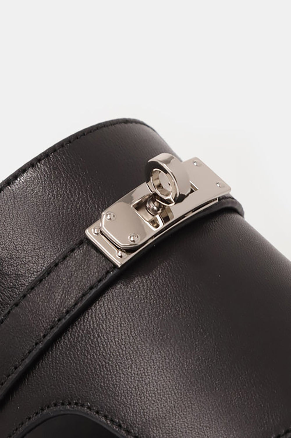 כפכפי דיסקו רוסו Lock Buckle נשים