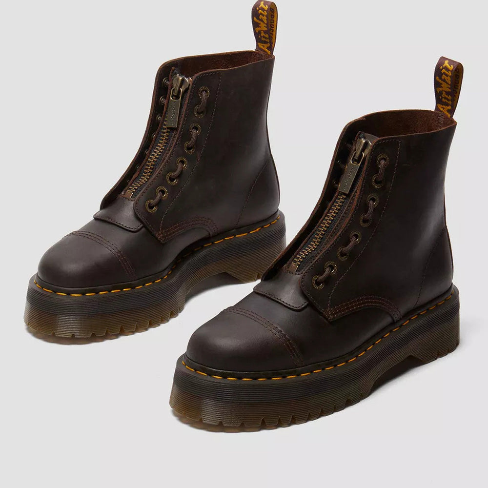 מגפי ד"ר מרטינס Sinclair Crazy Horse Leather Platform נשים