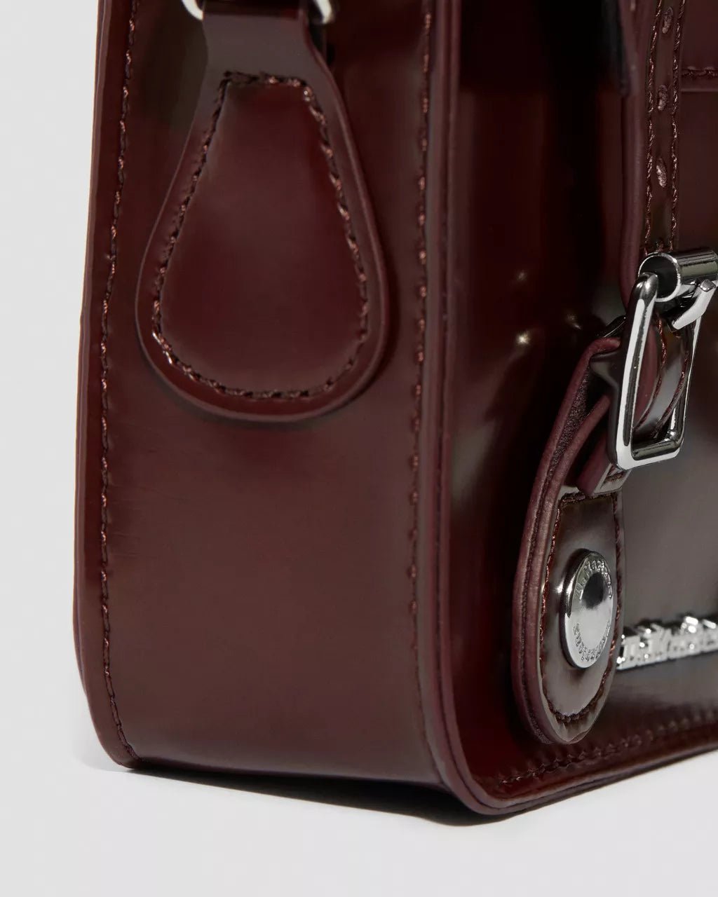 תיק ד"ר מרטינס 7 Inch Leather נשים