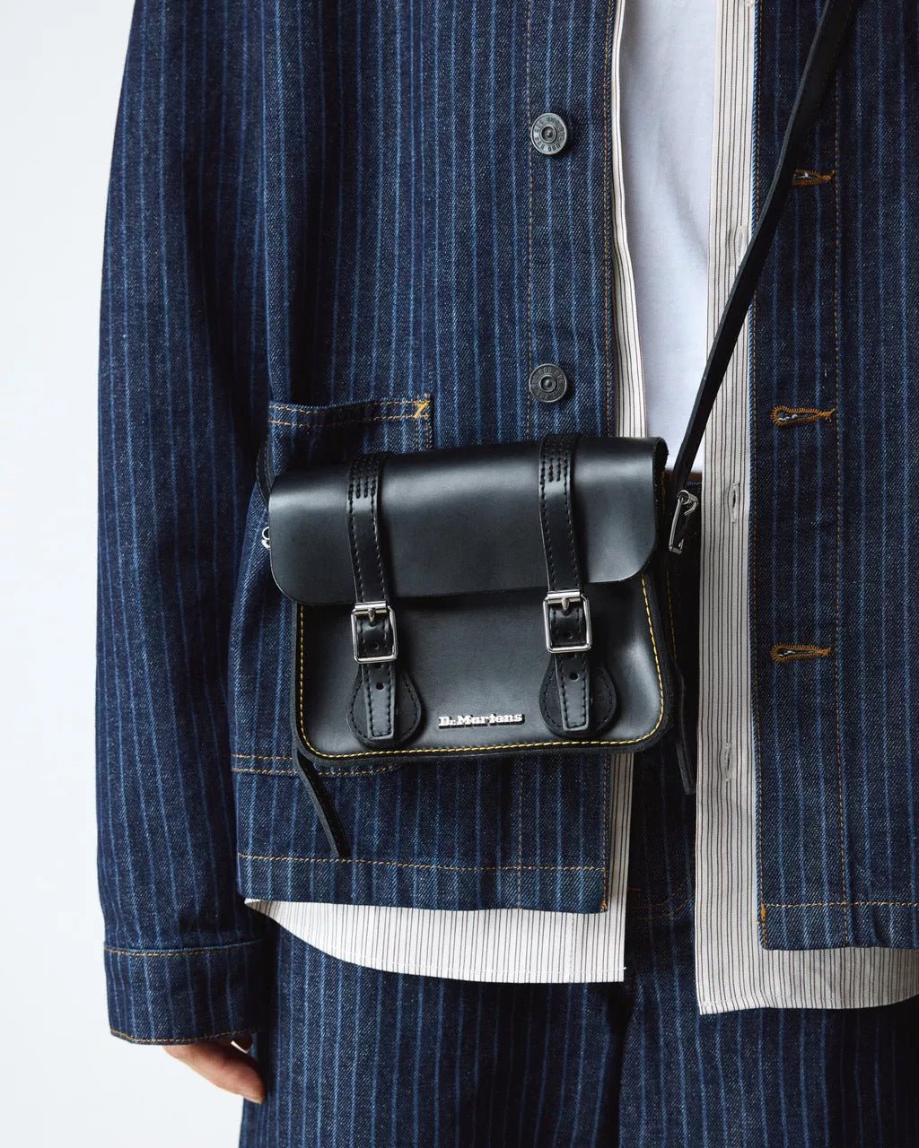 תיק ד"ר מרטינס 7 Inch Leather נשים