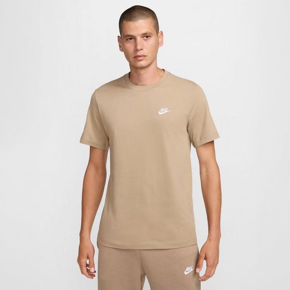 חולצת טישירט קצרה נייק Sportswear Club גברים