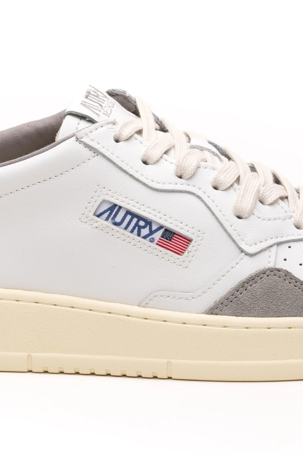 נעלי אוטרי Medalist Low גברים