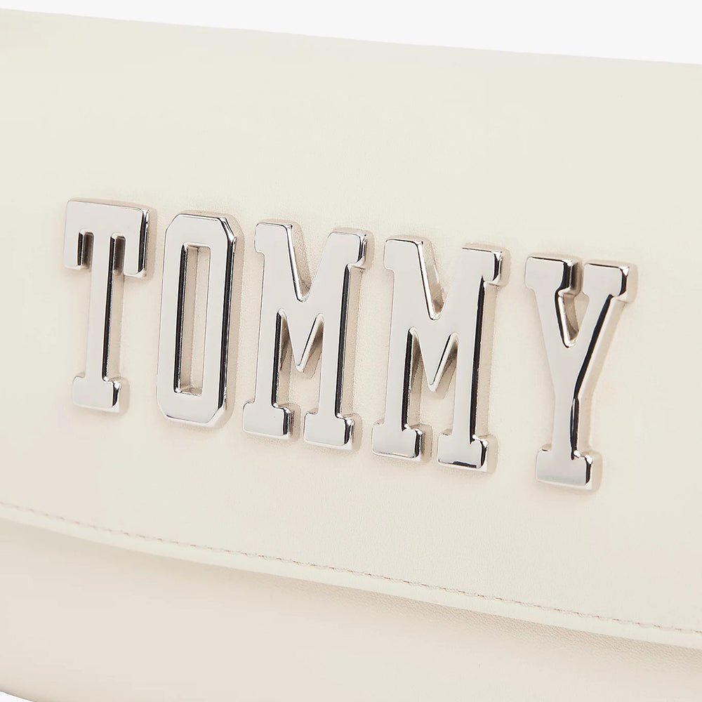 תיק טומי הילפיגר Top Handle Flap Crossbody נשים