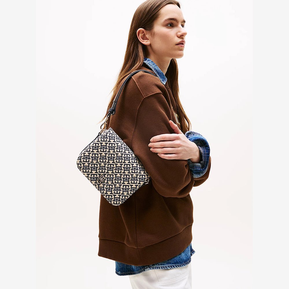 תיק טומי הילפיגר Th Monogram Jacquard Crossbody נשים