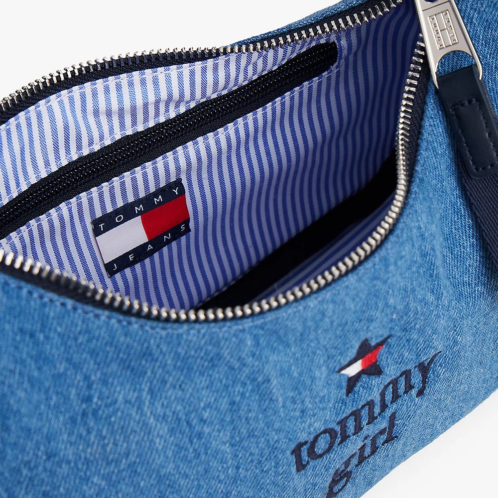 תיק טומי הילפיגר Tommy Girl Logo Charm Denim Shoulder נשים
