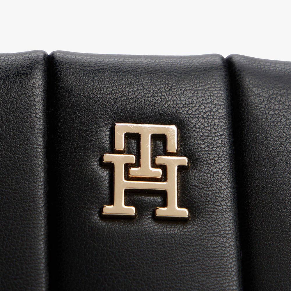 תיק טומי הילפיגר Grace Crossover נשים