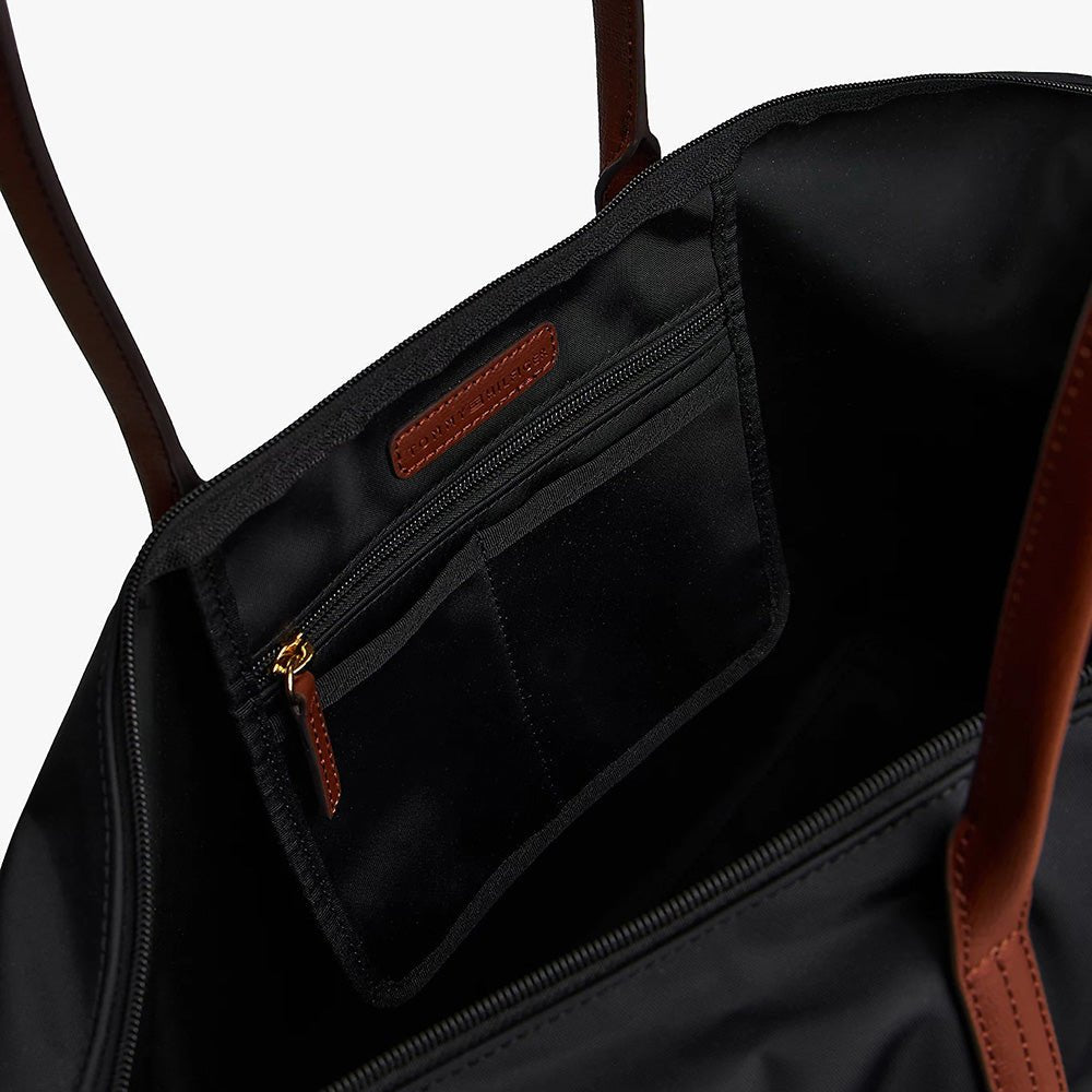 תיק טומי הילפיגר Monogram Plaque Tote נשים