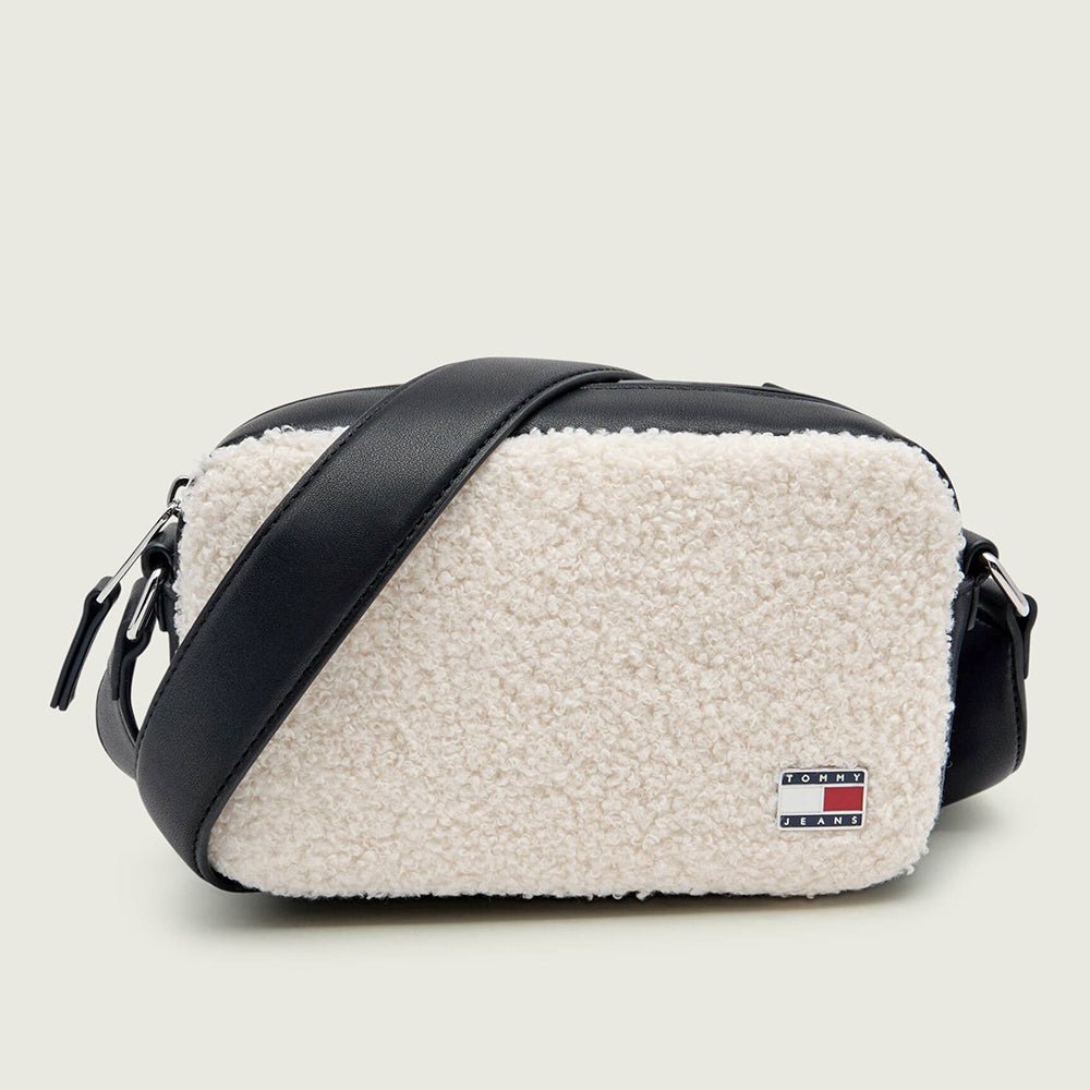 תיק טומי הילפיגר Cool Sherpa Camera נשים