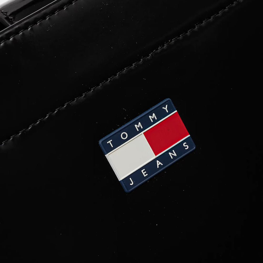 תיק טומי הילפיגר Must Mini Tote נשים