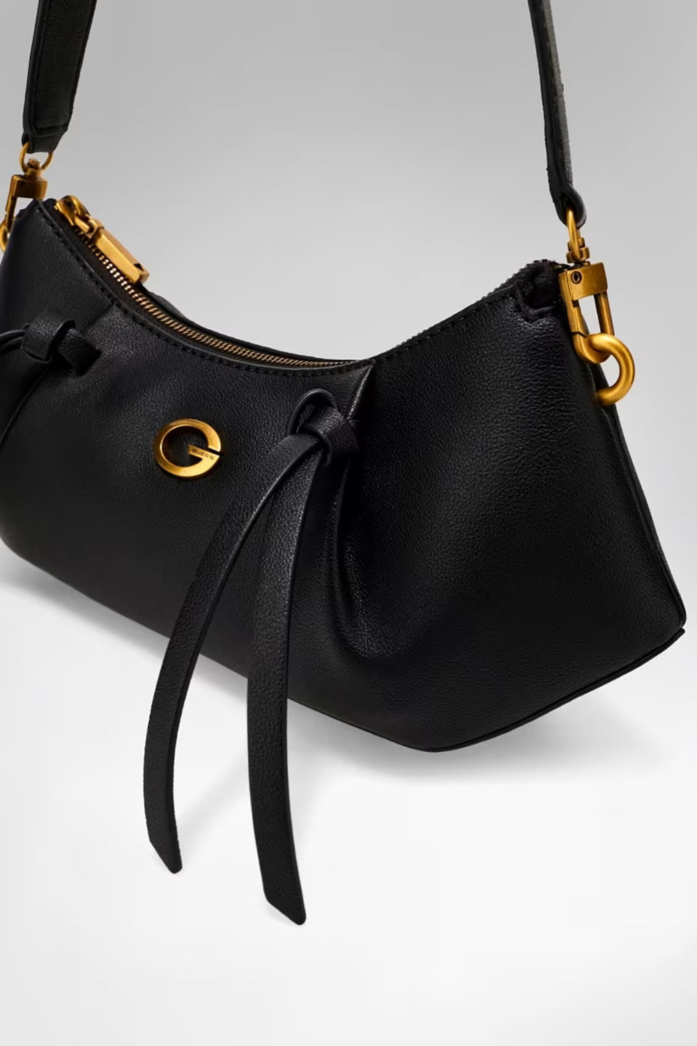 תיק Guess Allegra Shoulder Bag נשים - gus-BG223718-BLA-One-Size