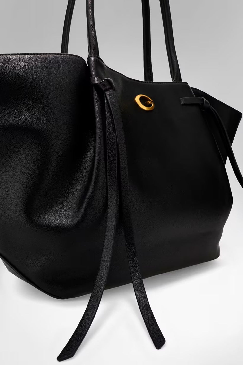 תיק Guess Allegra Girlfriend Tote נשים - gus-BG223723-BLA-One-Size