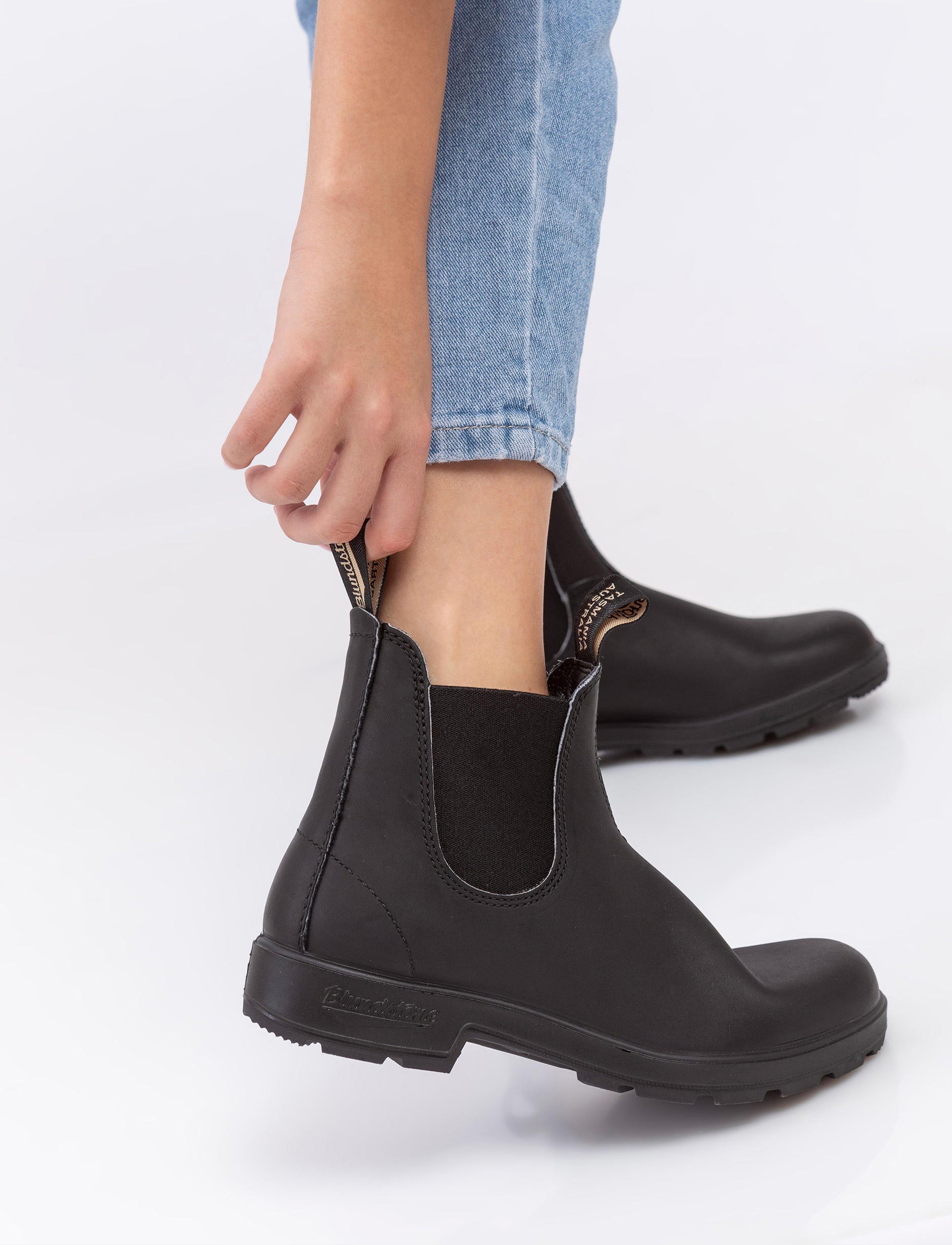 Blundstone 510- מגפי בלנסטון נשים 510 בצבע שחור