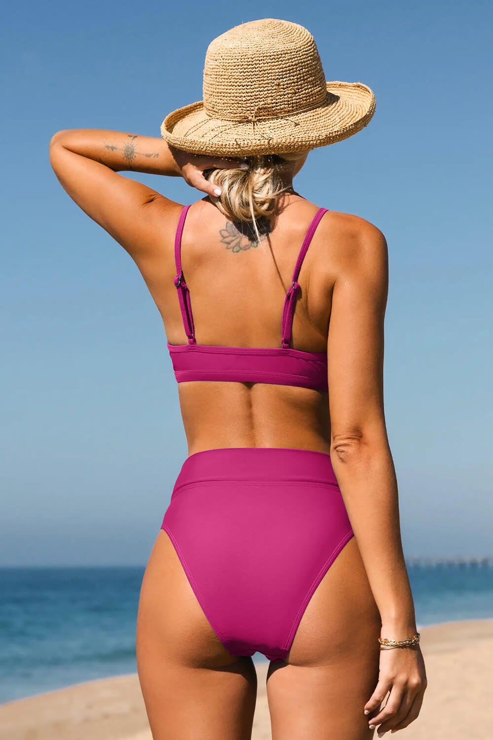 בגד ים חלק עליון Cupshe Tempest Cutout Bralette & V-Front High Waist Red נשים