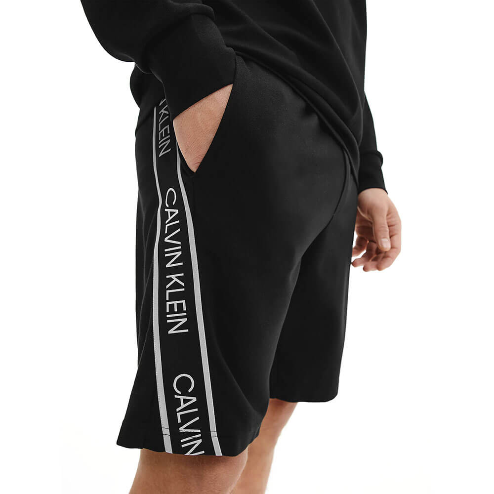 מכנס קצר קלווין קליין 9 Knit Shorts גברים