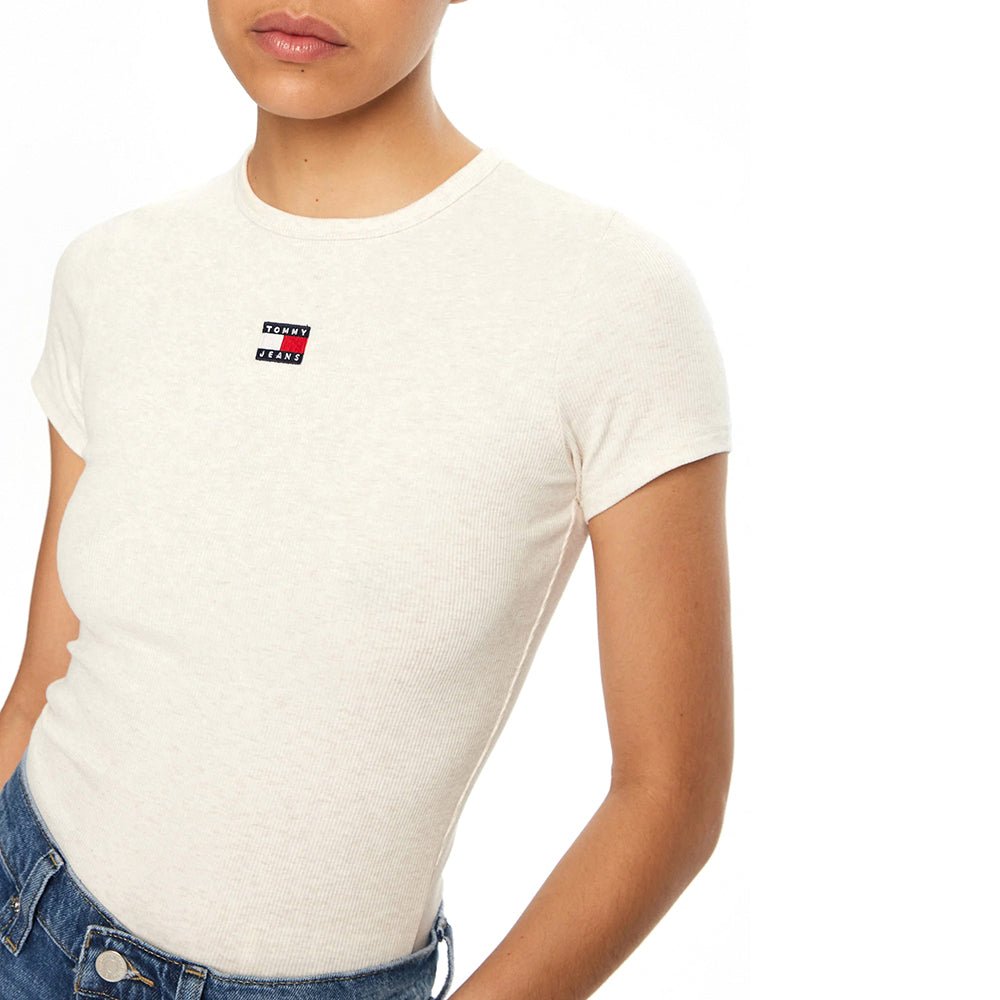 חולצת טישירט קצרה טומי הילפיגר Slim Badge Rib Tee נשים