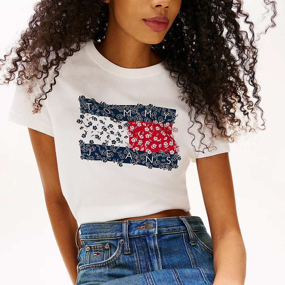 חולצת טישירט קצרה טומי הילפיגר Floral Flag נשים