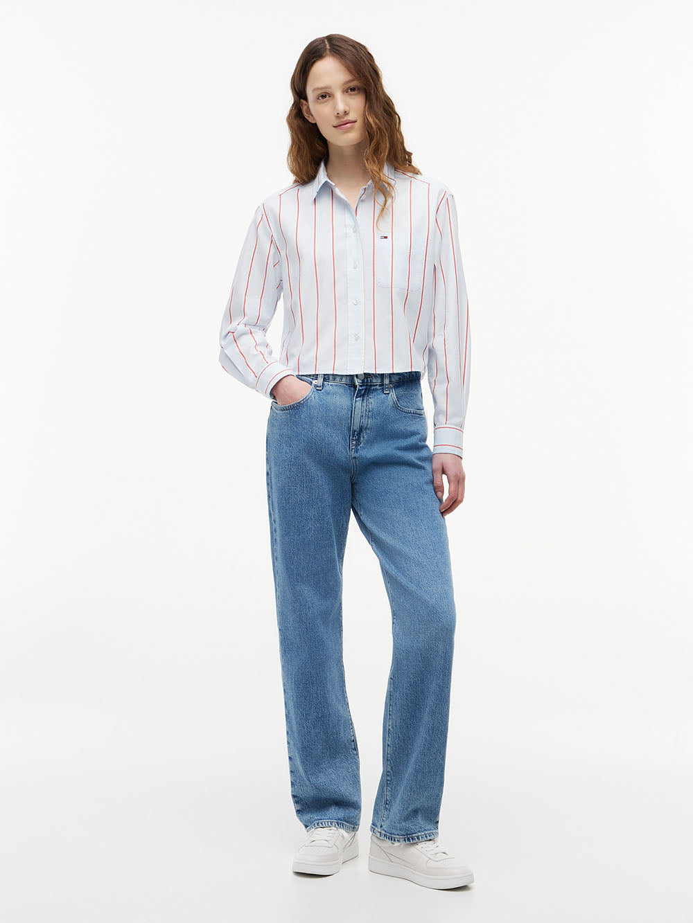 חולצה מכופתרת טומי הילפיגר Relaxed Fit Twill Cropped נשים