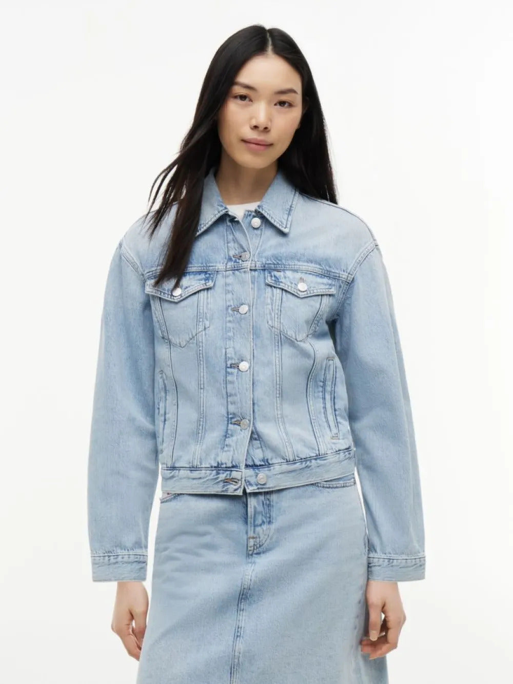 ג'ינס טומי הילפיגר Vintage Relaxed Denim Trucker נשים