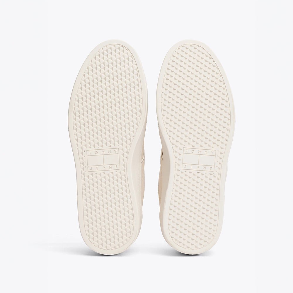 נעלי טומי הילפיגר The Greenwich Suede Flatform Trainers נשים