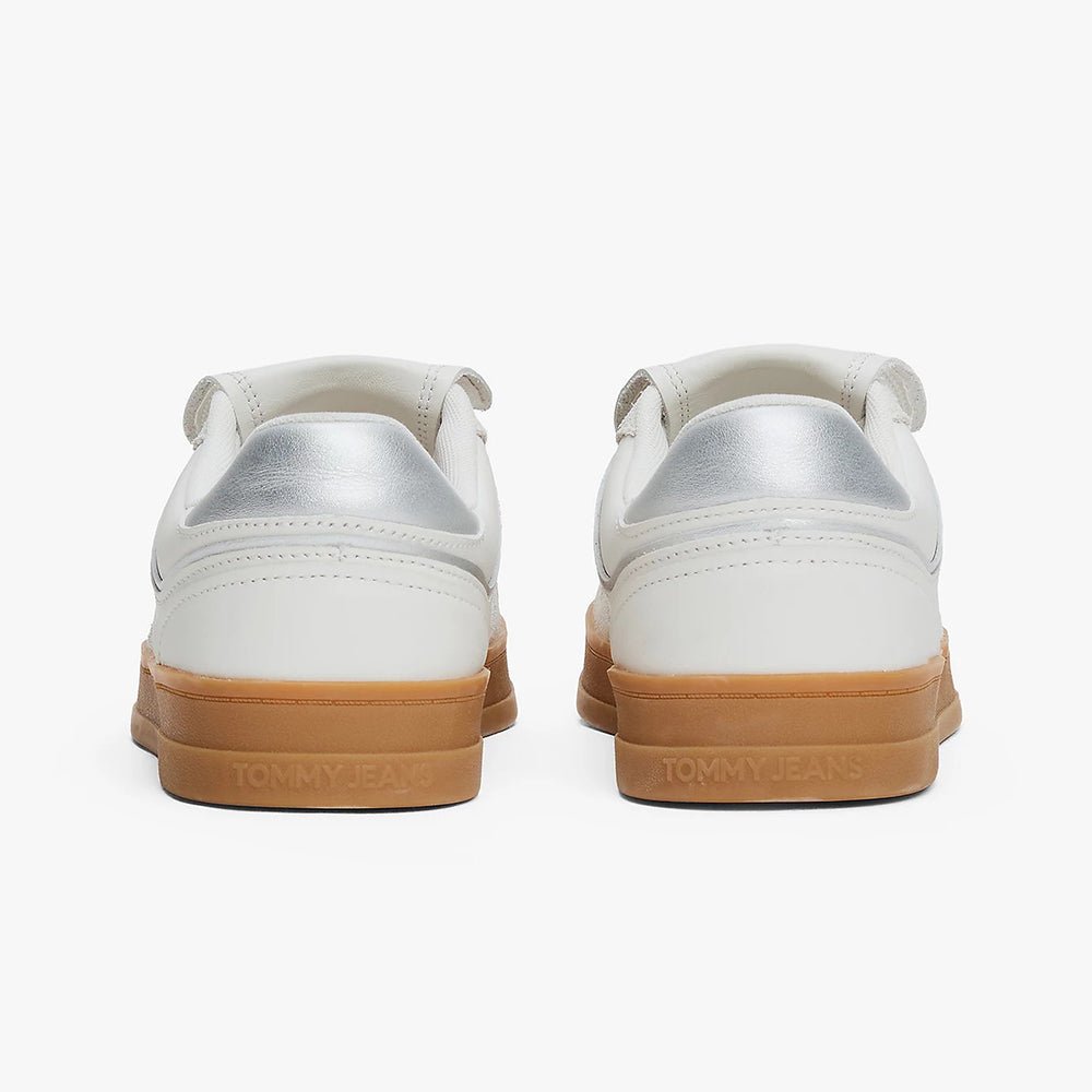 נעלי טומי הילפיגר The Greenwich Metallic Leather Trainers נשים