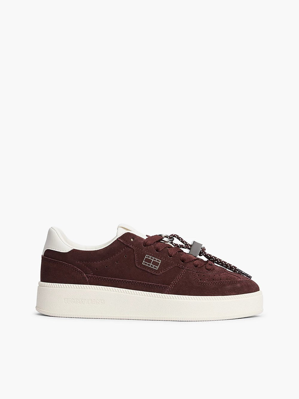 נעלי טומי הילפיגר The Greenwich Suede Logo Charm Trainers נשים - thr-EN0EN03122-GSA-36