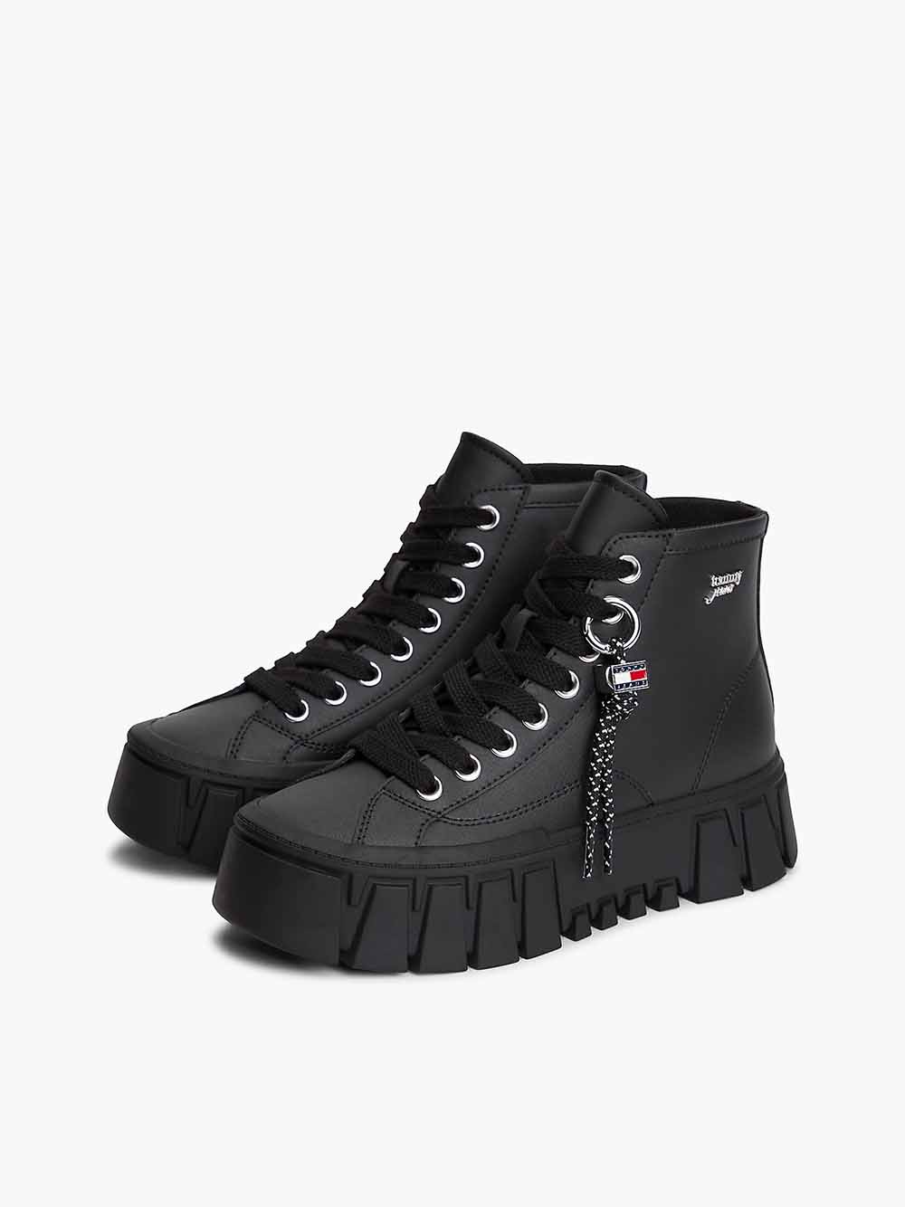 מגפי טומי הילפיגר Logo Charm Platform Trainers With Leather נשים