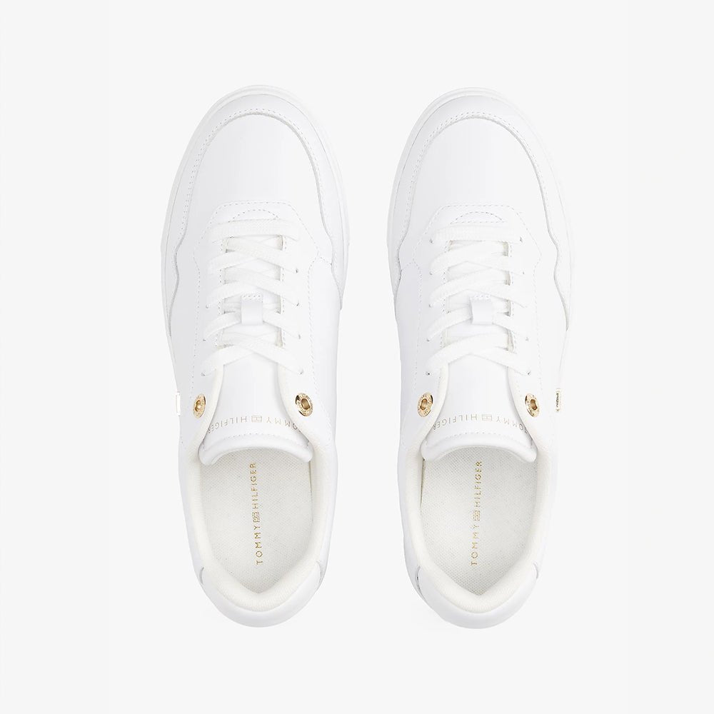 נעלי טומי הילפיגר Leather TH Monogram Court Trainers נשים