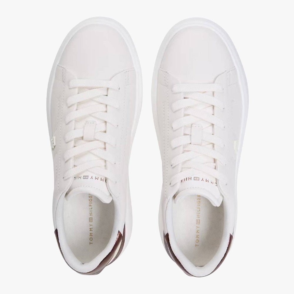 נעלי טומי הילפיגר Chic Platform נשים