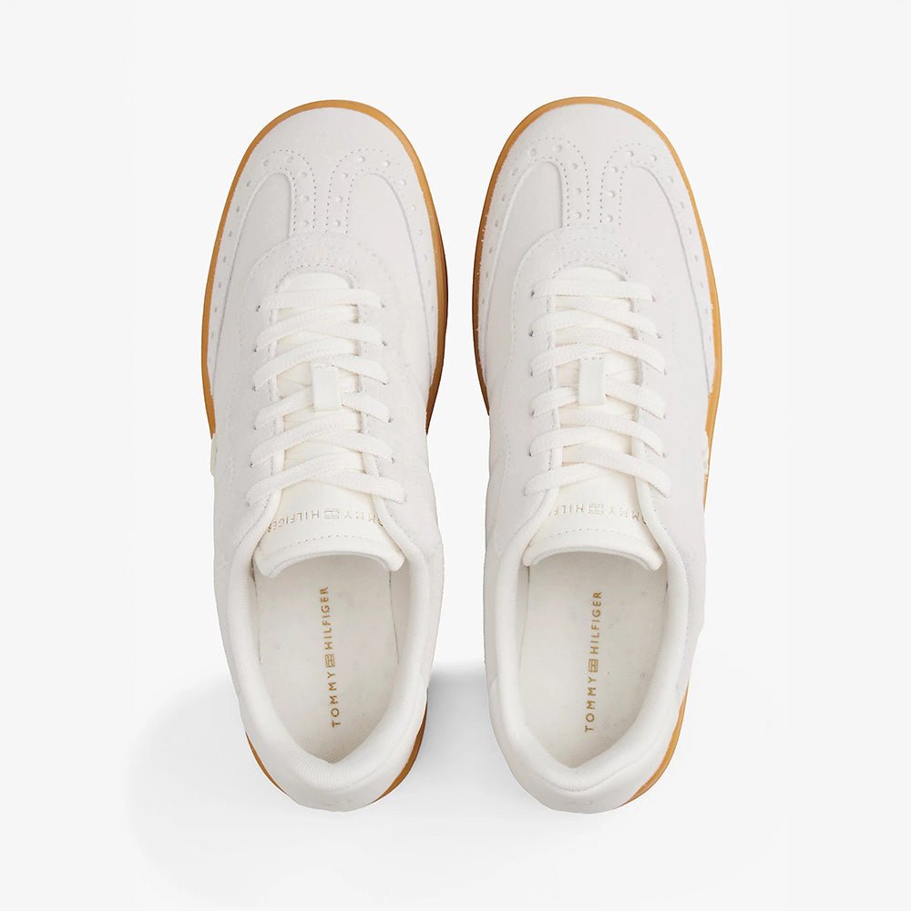 נעלי טומי הילפיגר Heritage Suede Trainers נשים