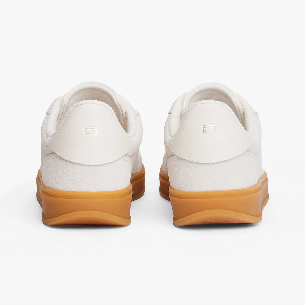 נעלי טומי הילפיגר Heritage Suede Trainers נשים